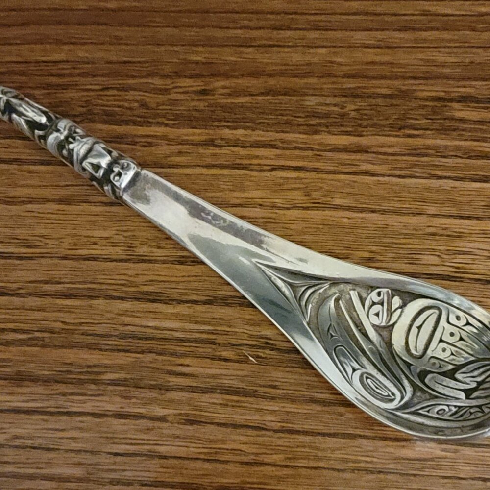 VINTAGE FINE PEWTER COLLECTIBLE SPOON  - TOTEM POLE - FIRST NATIONS - INDIGENOUS